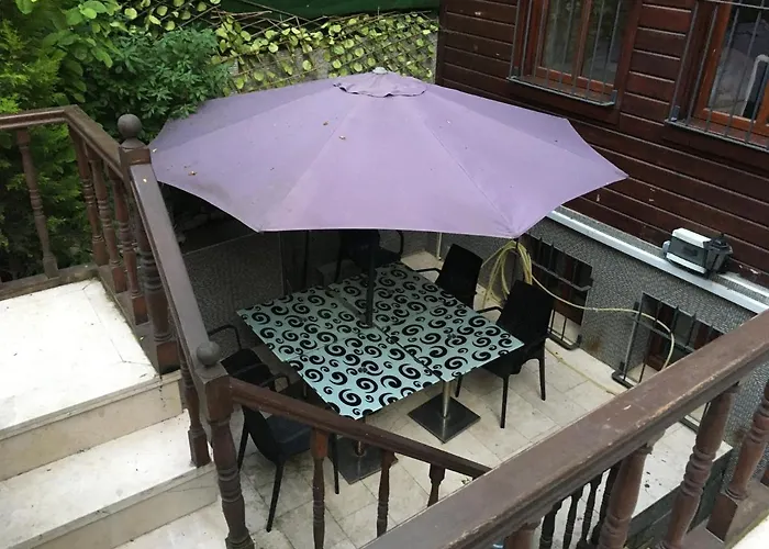 Nuray Bed and breakfast 2*