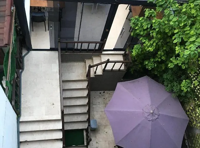 Nuray Bed and breakfast