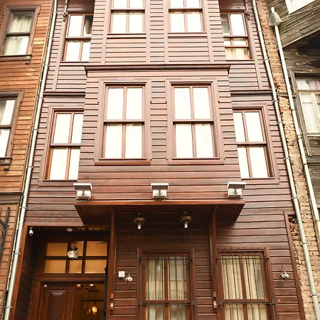 Bed & Breakfast Nuray 2*