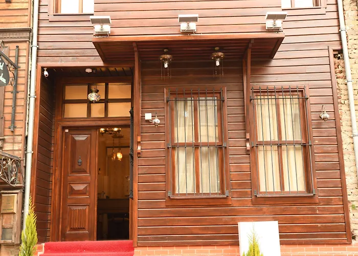 Bed & Breakfast Nuray 2*